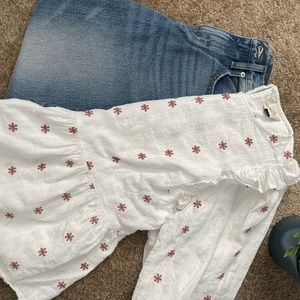 Universal thread white ruffle peplum blouse size small.